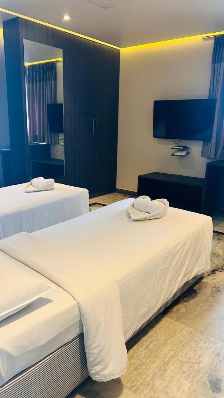 Ariya Nivaas A Vegetarian Hotel Thiruvananthapuram Luaran gambar